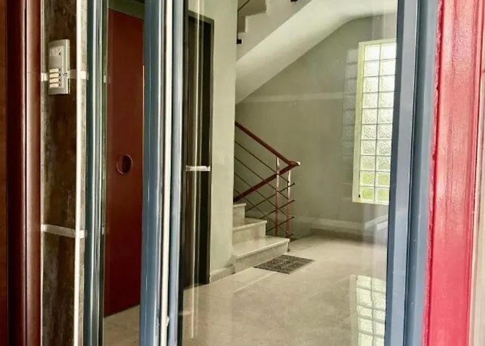 Apartamento & Riverfront 2 *