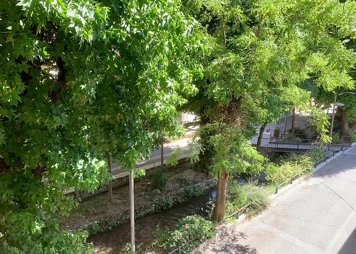 Apartamento & Riverfront 2 *