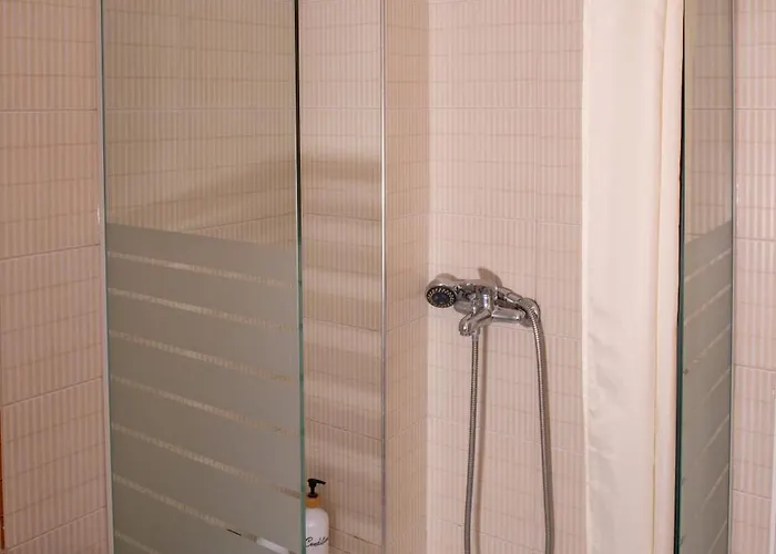 Apartamento & Riverfront 2 *