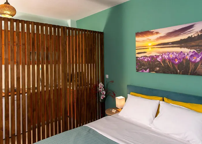 & Riverfront 2 Edessa